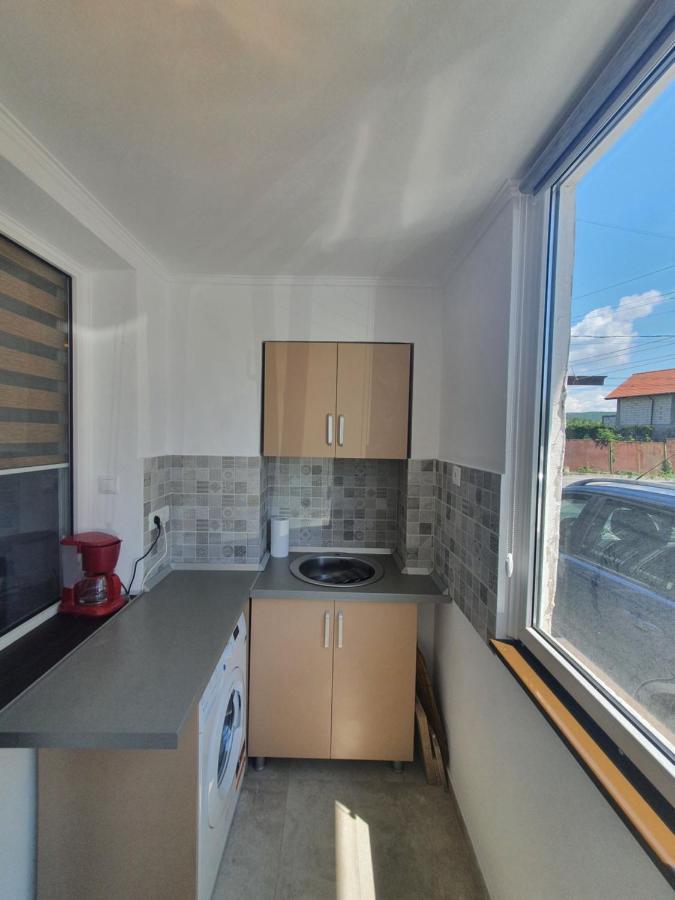 Shopping Cyti Cu 5 Apartment Ramnicu Valcea Exterior photo